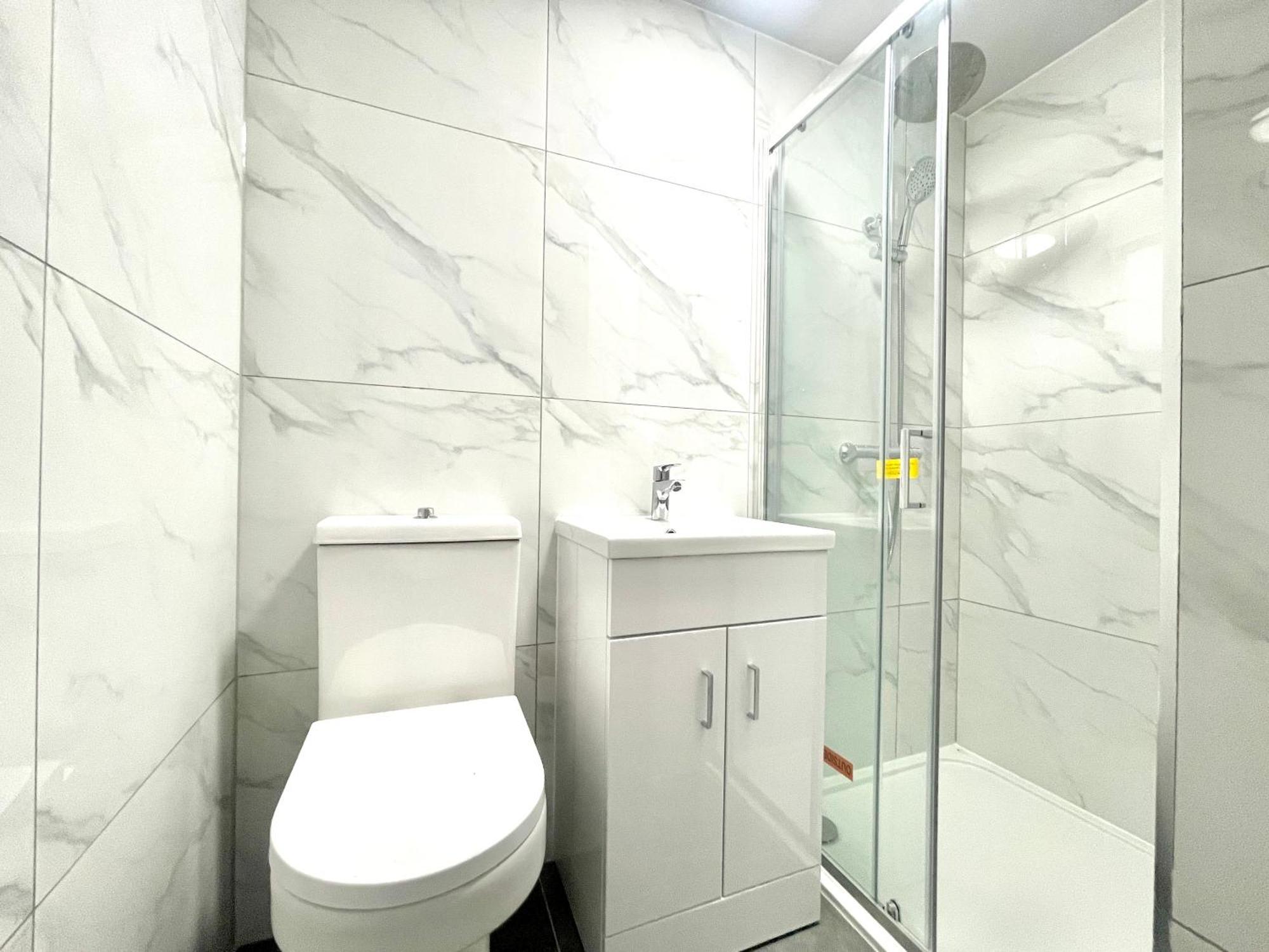 Kings Cross Guest House Лондон Екстериор снимка