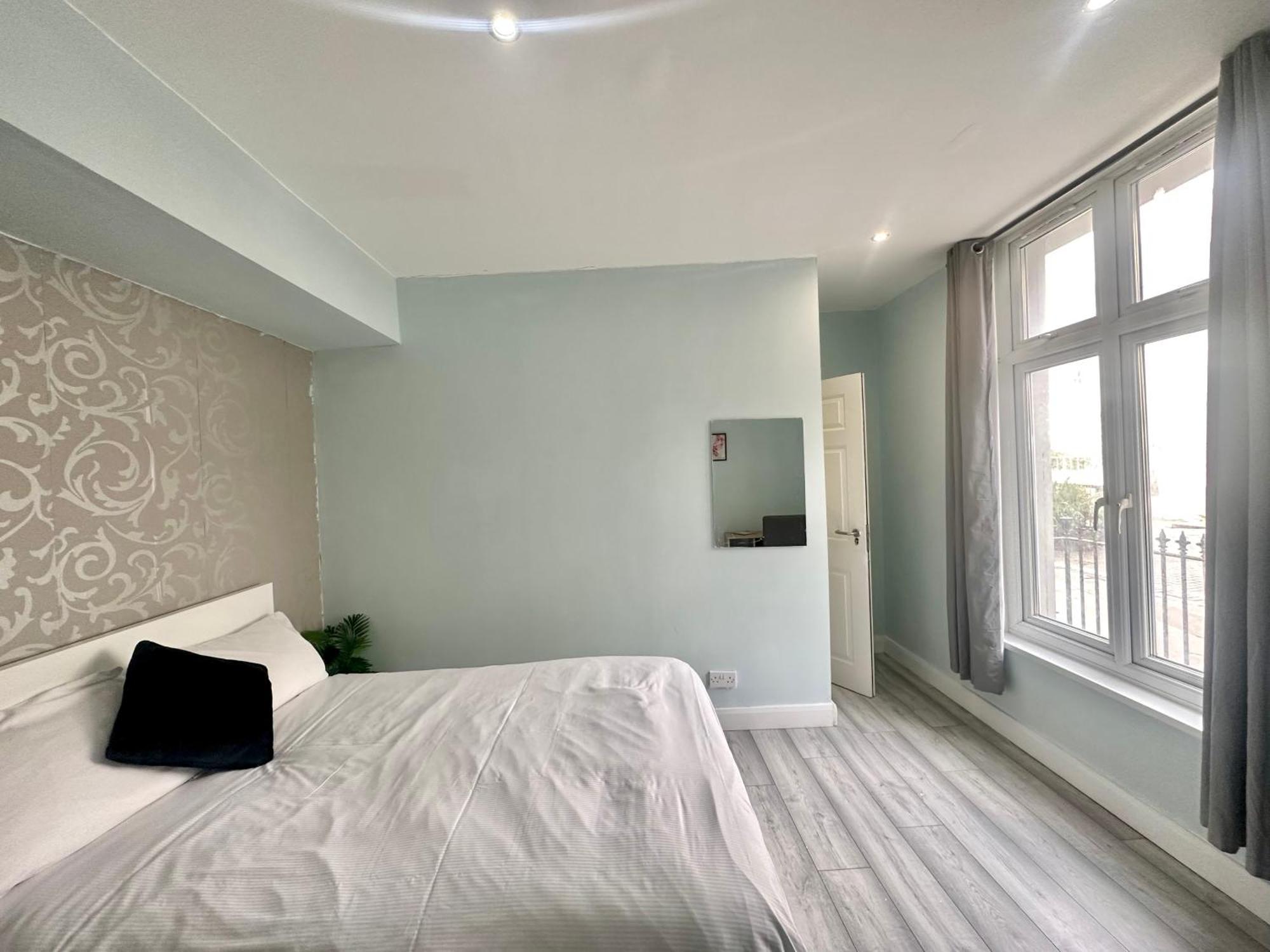 Kings Cross Guest House Лондон Екстериор снимка