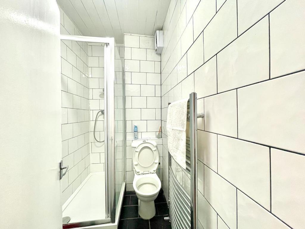 Kings Cross Guest House Лондон Стая снимка